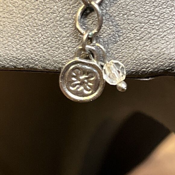 Simply Vera Gunmetal Tone Pink Crackle & Silver Faceted Cluster Beads Necklace - Picture 8 of 8